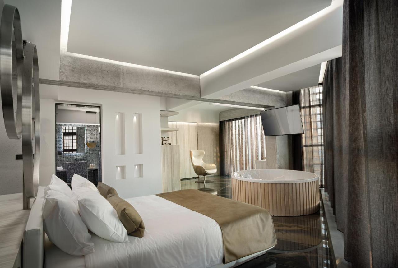 Nautilux Rethymno By Mage Hotels Extérieur photo A suite at the hotel