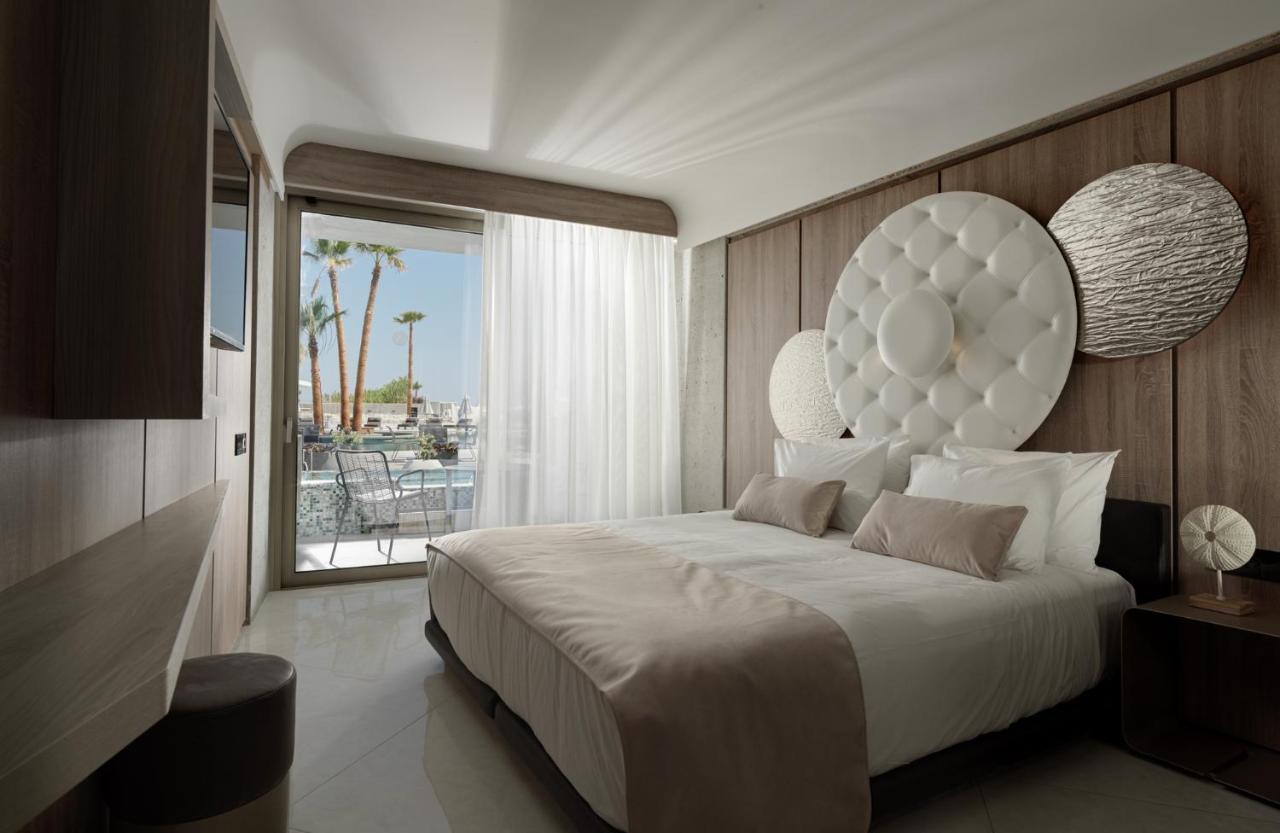 Nautilux Rethymno By Mage Hotels Extérieur photo A room at the hotel